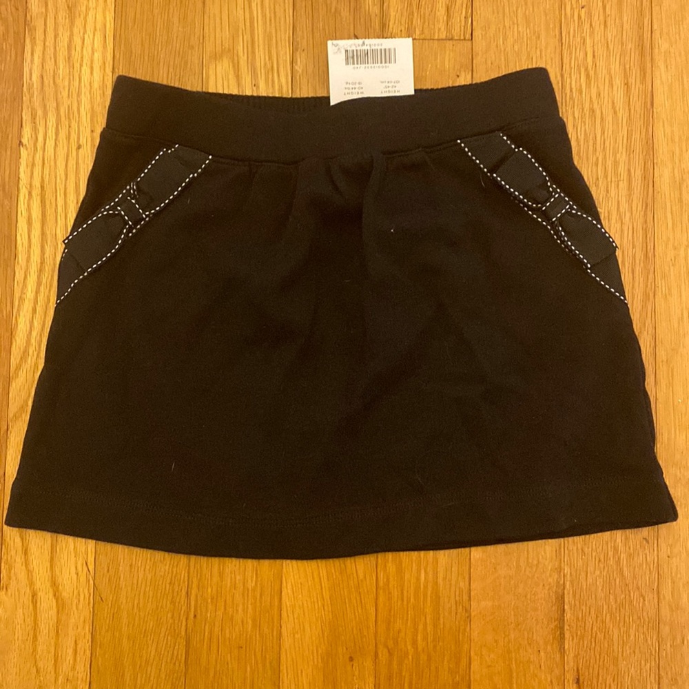 Janie and Jack size 5 Black Skirt